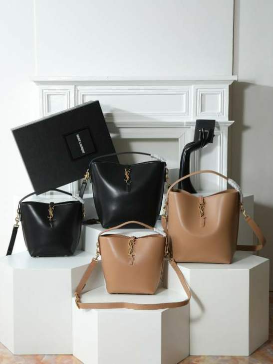 Picture of Saint Laurent Handbags _SKUfw213817879fw